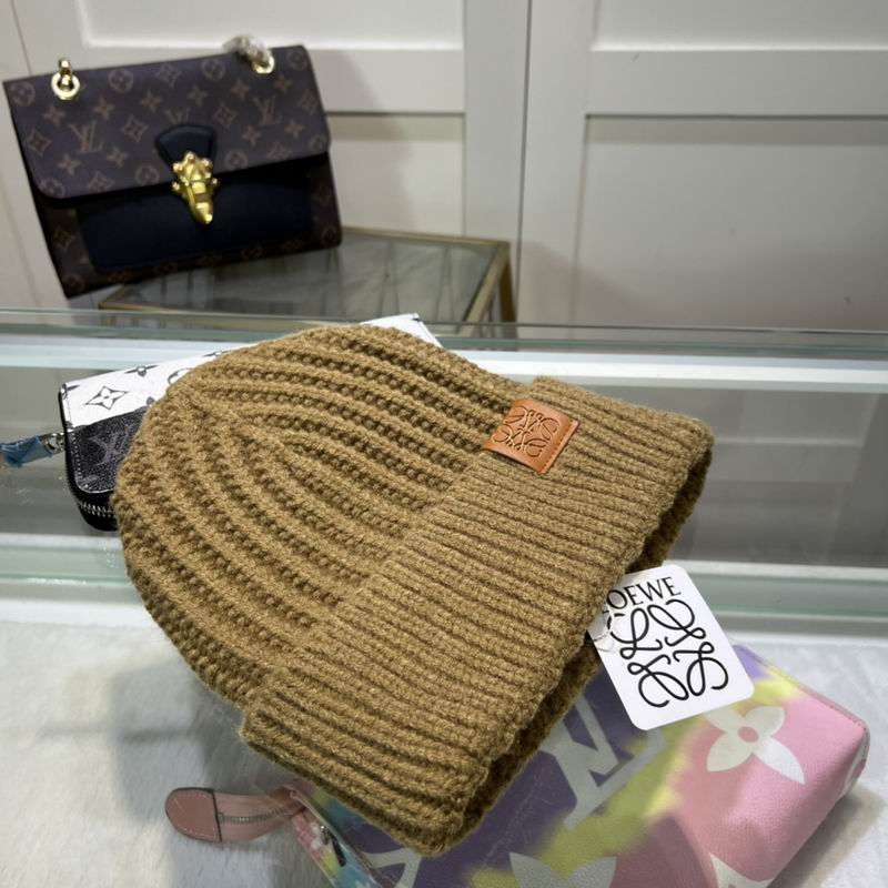 Loewe hat dx (140)